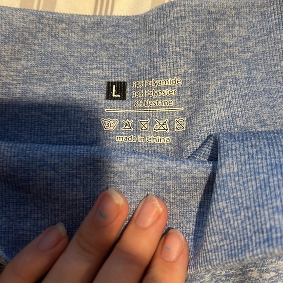 Shein biker shorts large - Picture 2 of 2